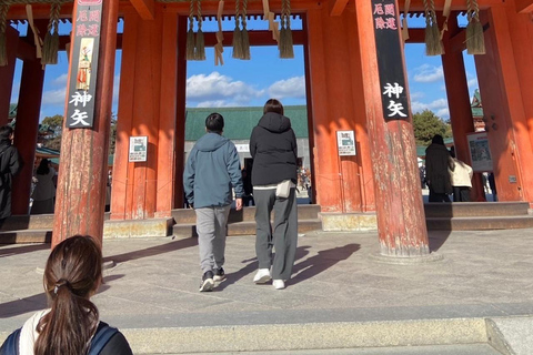 E-Bike Tour in Kyoto with Asuka, Japanese graduate student