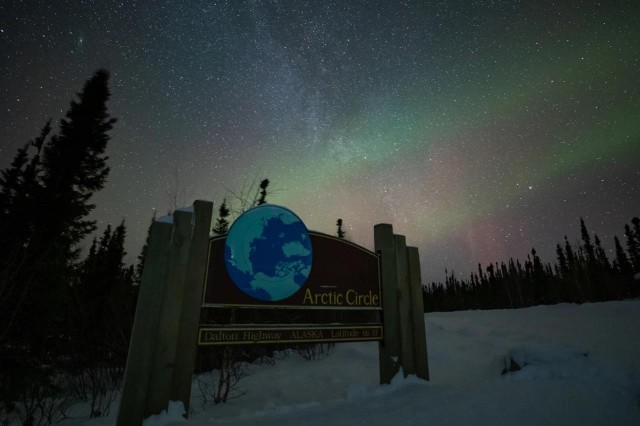 Visit Arctic Circle Aurora Driving Adventure with 14 People in Fairbanks, Alaska
