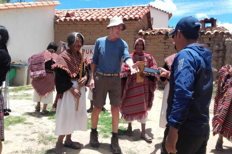 Tarabuco: Textile Market and Yampara Culture