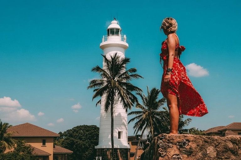 From Colombo: Galle Fort & Jungle Beach Tour with Shopping