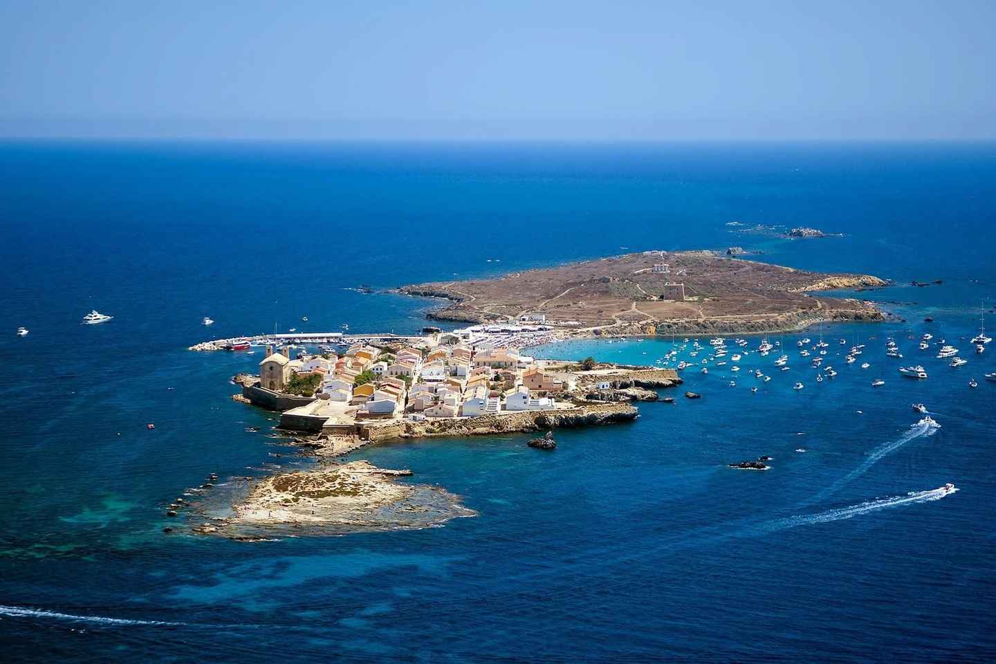 Valencia: Full-Day Excursion to Tabarca Island with Boat Included - Valencia: Tabarca Island, the paradise of the Mediterranean with boat included