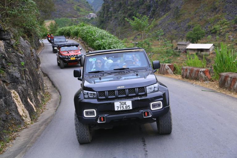 New Modern Jeep - Ha Giang Loop 3 days - Private room