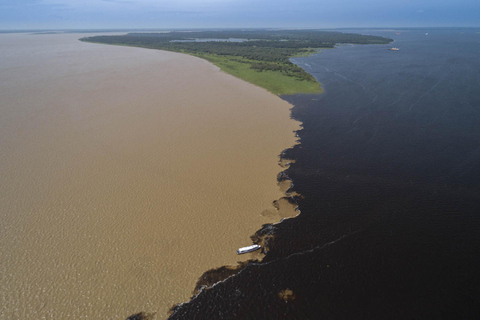 Manaus: Meeting of Waters Boat Tour – River Experience
