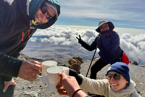 Nairobi: Great Rift Valley Volcanic Rock Tour with Pickup