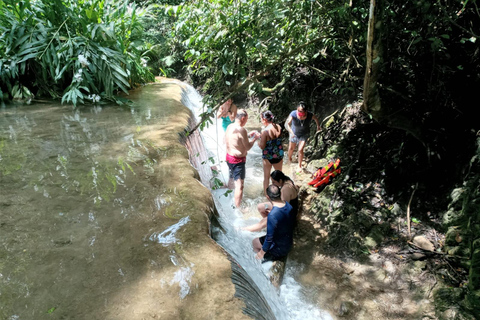 Cascadas &quot;Tradicion y diversion en la Sierra&quot;.