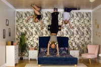 ロンドン、逆さまの家ウェストフィールドホワイトシティエントリチケット - Housity