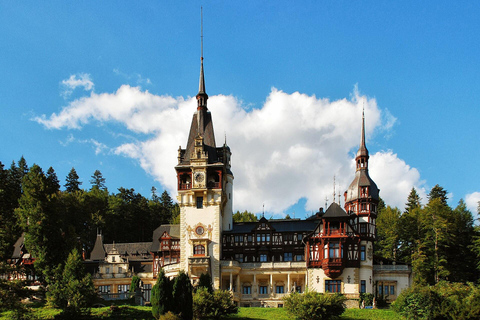 Bucharest Private: Peleș Castle, Bran Castle, Brașov Tour