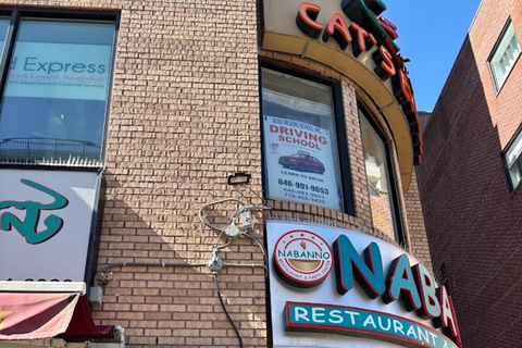 Odkryj Jackson Heights na piechotę: Little India, Colombia i Puebla York.Odkryj Jackson Heights pieszo: Małe Indie, Kolumbia i Puebla York.