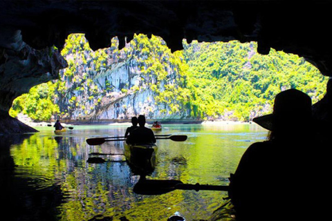 Hanoi: Crociera nella baia di Halong e Lan Ha con trasferimento in limousine