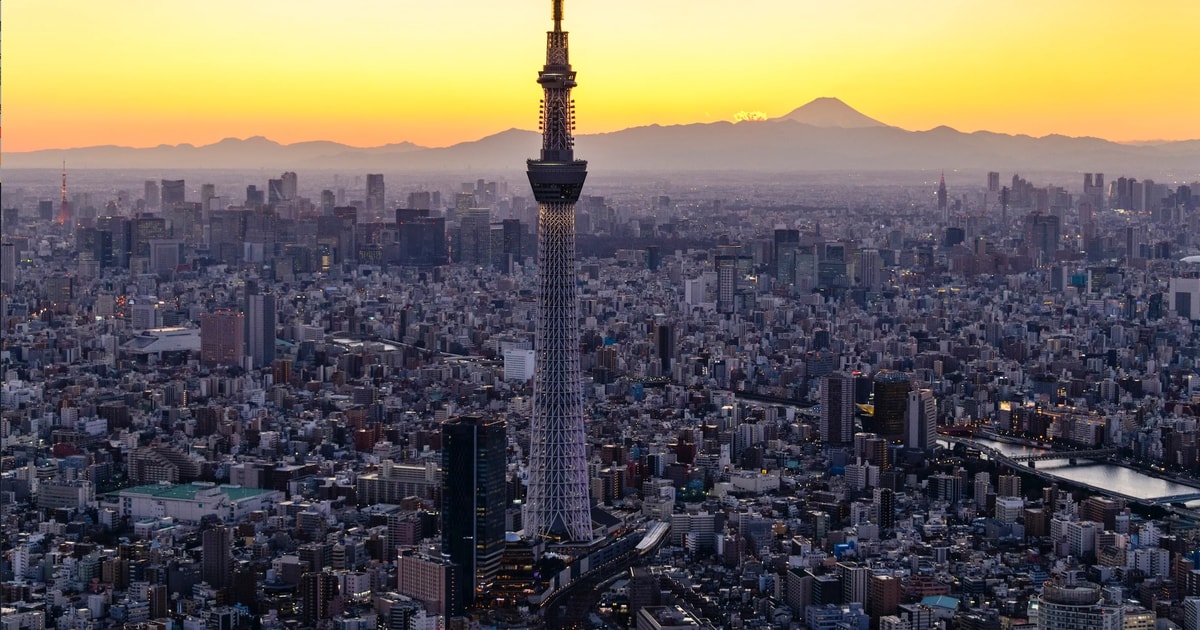 Tokyo Skytree Entry & Tokyo Sky Hop Bus Hop-on Hop-off Tour | GetYourGuide