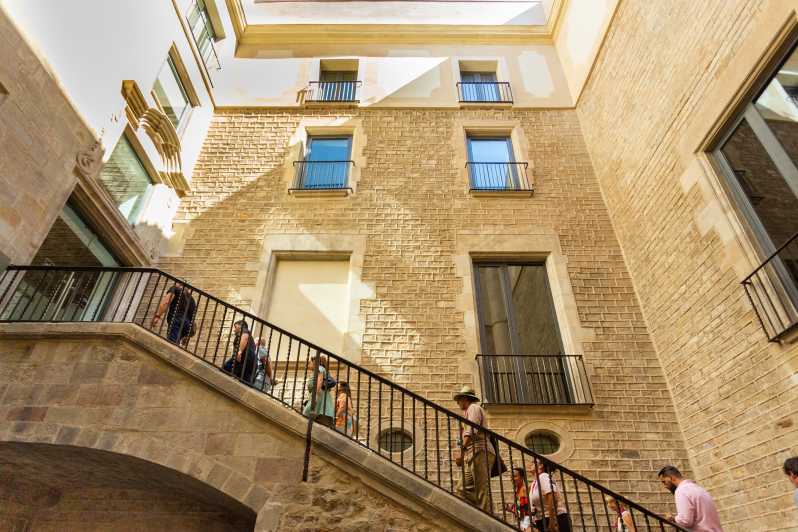 guided tour picasso museum barcelona