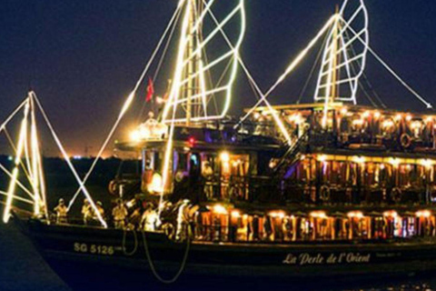 Diner tijdens cruise langs Saigon rivier en Sighseeing