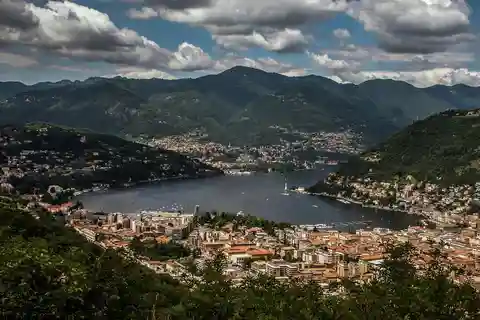Fra Zürich: Dagstur til Como med tid til shopping