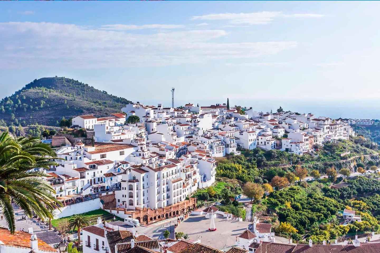 From Malaga: Private guided day trip to Nerja and Frigiliana - From Malaga: Private guided day trip to Nerja and Frigiliana