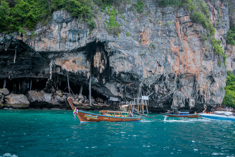 Von Phi Phi aus: Ganztagestour Maya Bay &amp; Schnorcheln mit dem Longtail