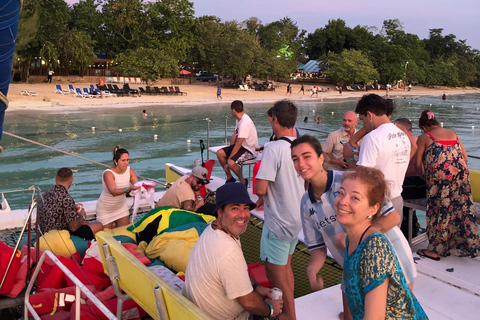 Montego Bay: Sunset Catamaran Cruise & Bioluminescent Lagoon