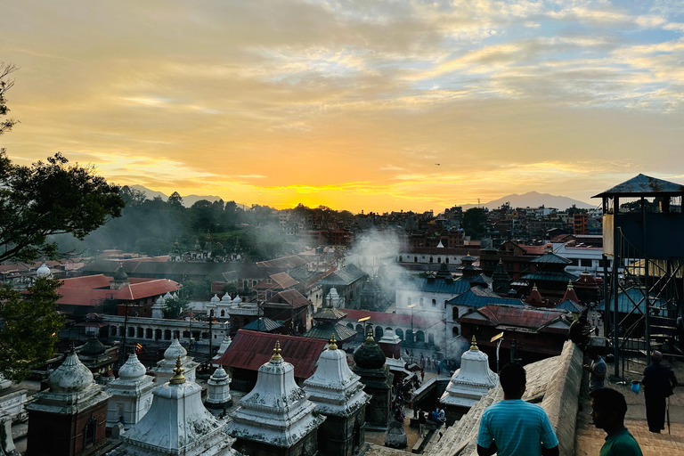 Kathmandu: Golden Hour at Pashupatinath Temple