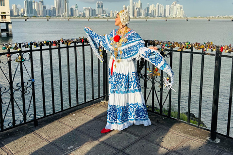 Panama City: Street Art & Stories with local guide