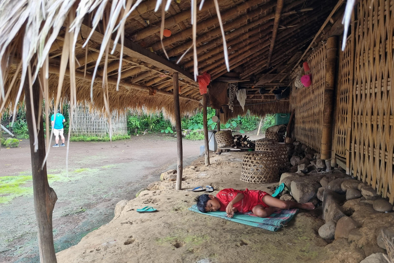 Lombok: Privétour op maat met chauffeur-gidsNoord-Lombok Tour vanuit Zuid-Lombok