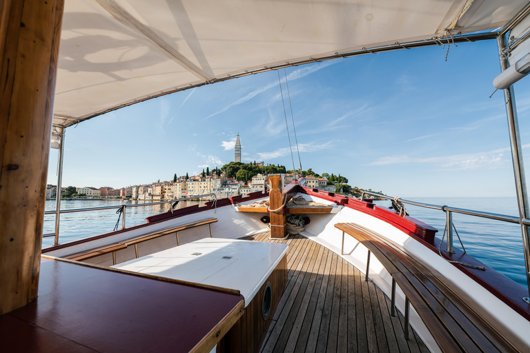 Rovinj: Red Island & Lim Fjord boat tour with BBQ & Swimming