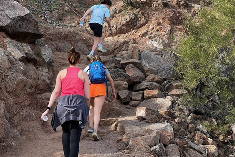 Caminhada guiada em família em Phoenix, Arizona | Crianças &lt;10 GRÁTIS!