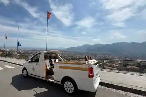Palermo: Grand Tour in CruiserCar