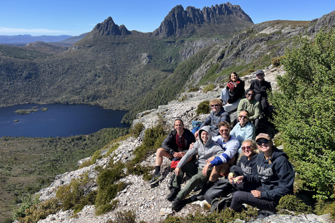 6 Day Taste of Tasmania Tour Private room shared bathroom 1 person