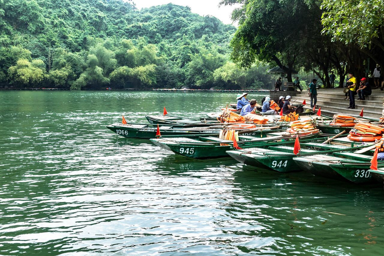 From Hanoi/Ninh Binh: Ninh Binh 1 Day With The Highlights Group Tour