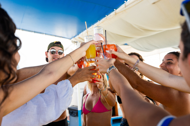 Athens: Aegina, Agistri & Metopi Swimming Cruise with lunch Cruise with Pickup From Select Hotels in Athens