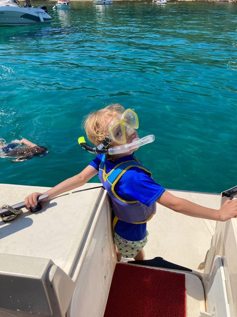 Excursión de medio día en barco con snorkel GetYourGuide