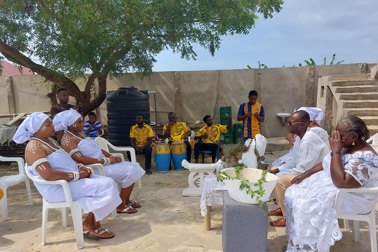 Ceremonia del Nombre Akan en el Sitio del Río de los Esclavos y Excursión por la Costa del Cabo