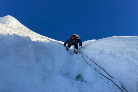 Ascensión al Pico de la Isla con EBC Trek - 17 DíasAscensión al Pico de la Isla con EBC Trek - 13 Días