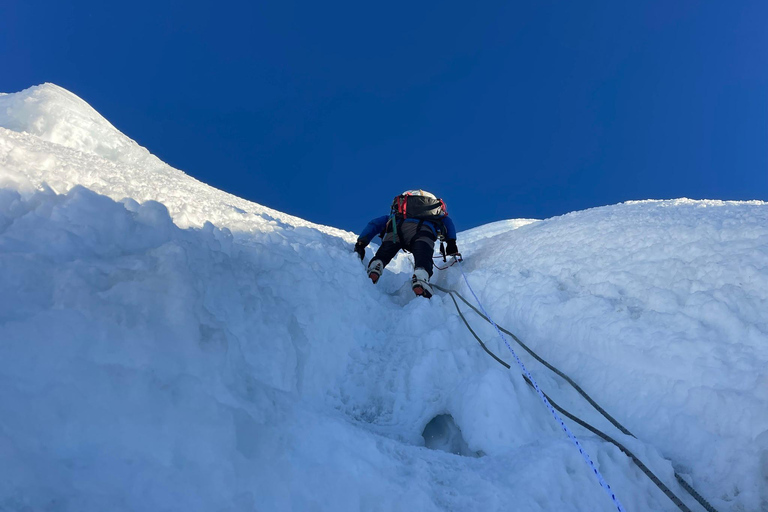 Ascensión al Pico de la Isla con EBC Trek - 17 DíasAscensión al Pico de la Isla con EBC Trek - 13 Días