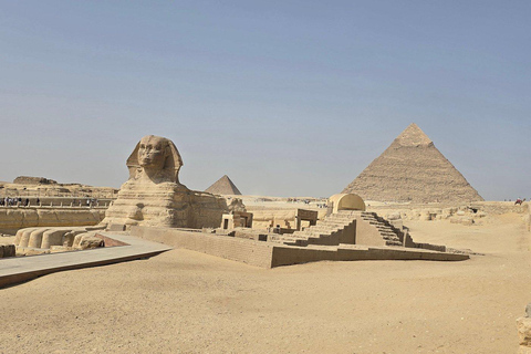 Hurghada: Viagem de um dia ao Cairo de avião, pirâmides, esfinge e museuEntrada para as Pirâmides de Gizé, a Esfinge e o Grande Museu Egípcio