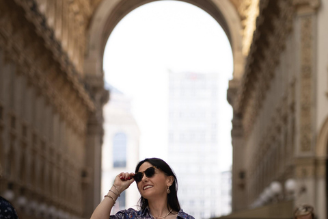 Milan: Professional Photoshoot with 25 photo + 2 videos