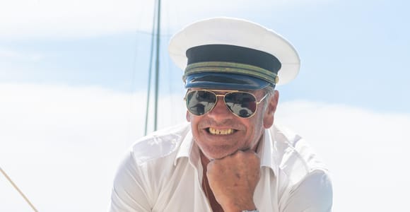 Cagliari: Sella del Diavolo Bootstour Getränke & Snacks