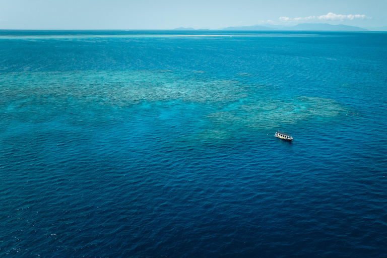凯恩斯：大堡礁浮潜和观光飞行