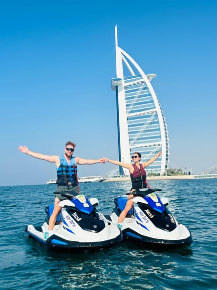 Dubai: Recorrido en moto acuática por el Burj Al Arab con fotos