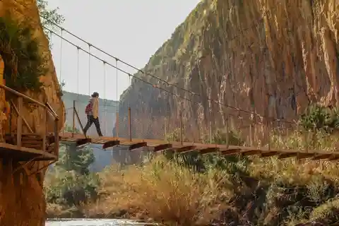De Valência: Caminhada no Chulilla Canyon - Tour particular de um dia