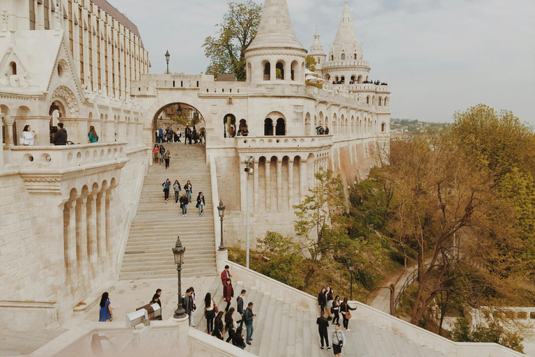 From Vienna: Bratislava and Budapest Guided Day Trip Private