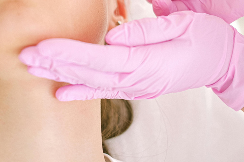 Tbilisi: Private Full-Face Botox with Hotel Pickup, optional