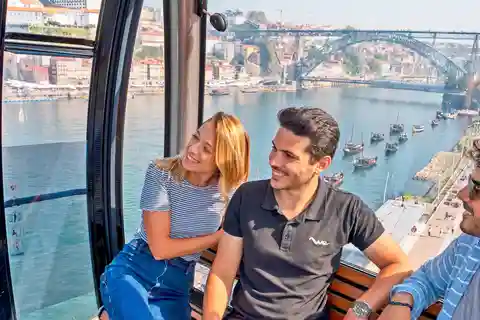 Porto: Walking Tour, Lello Bookshop, Boat and Cable Car