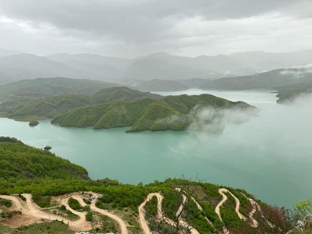 From Tirana: Lake Bovilla and Gamti Mountain Full-Day Tour