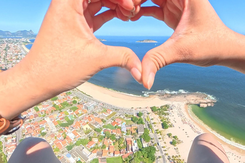 Niterói: Tandem Paragliding Flight with Luciano Miranda – No prior training required. Niterói: Tandem Paragliding Flight with Luciano Miranda – No Training Required