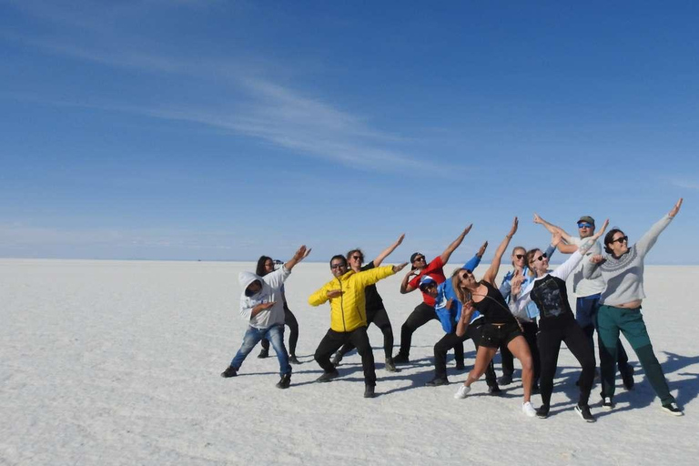 Uyuni Salt Flat Tour från San Pedro de Atacama 3D/2N+Hostal