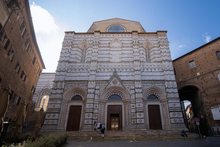 Florence: Tuscany 1-Day Flexible Sightseeing Bus Tour