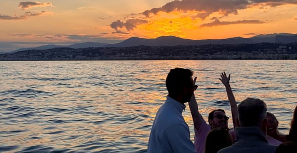 Nice: Sunset Boat Tour with Wine and Local Snacks