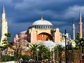 Istanbul: Private Sightseeing Tour in Multiple Languages