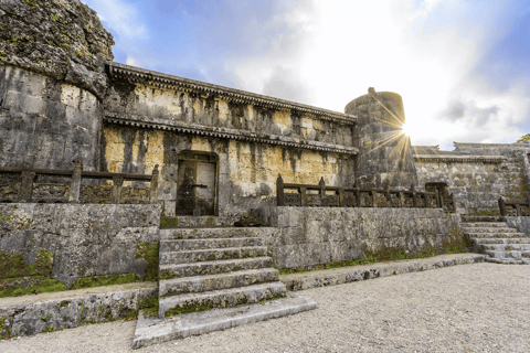 ناها: جولة أوكيناوا مع قلعة شوري وحديقة شيكيناين