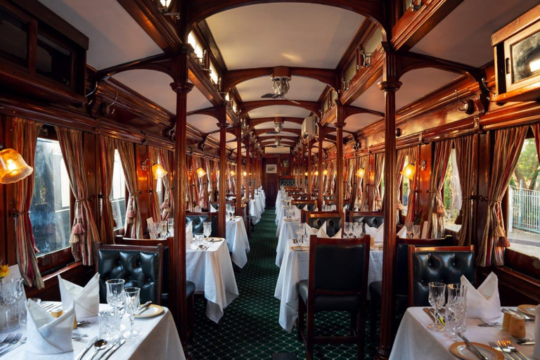 Victoria Falls: Bushtracks Express Dinner Train